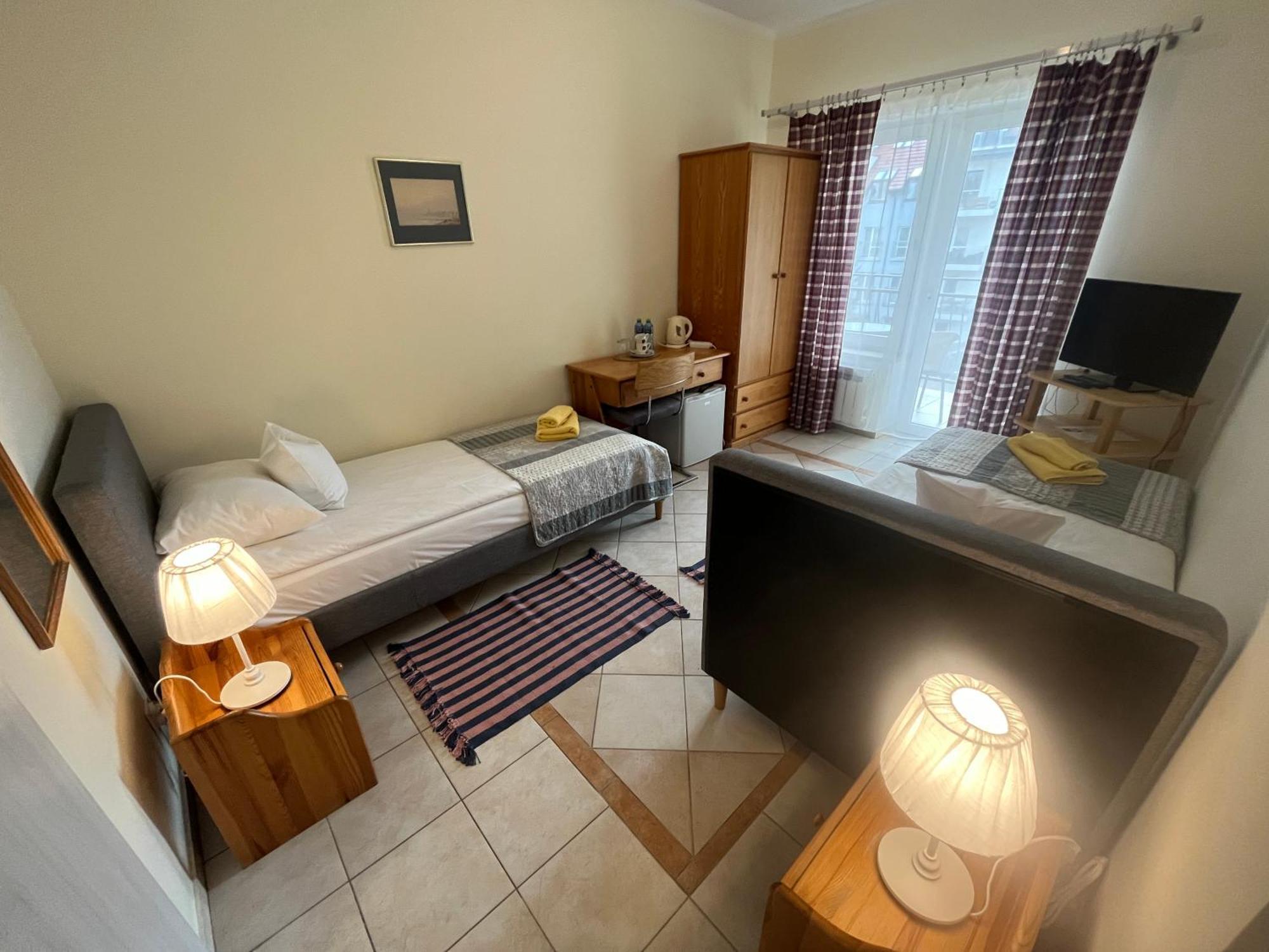 Gosciniec Jantar Hotel กีจิซโก ภายนอก รูปภาพ